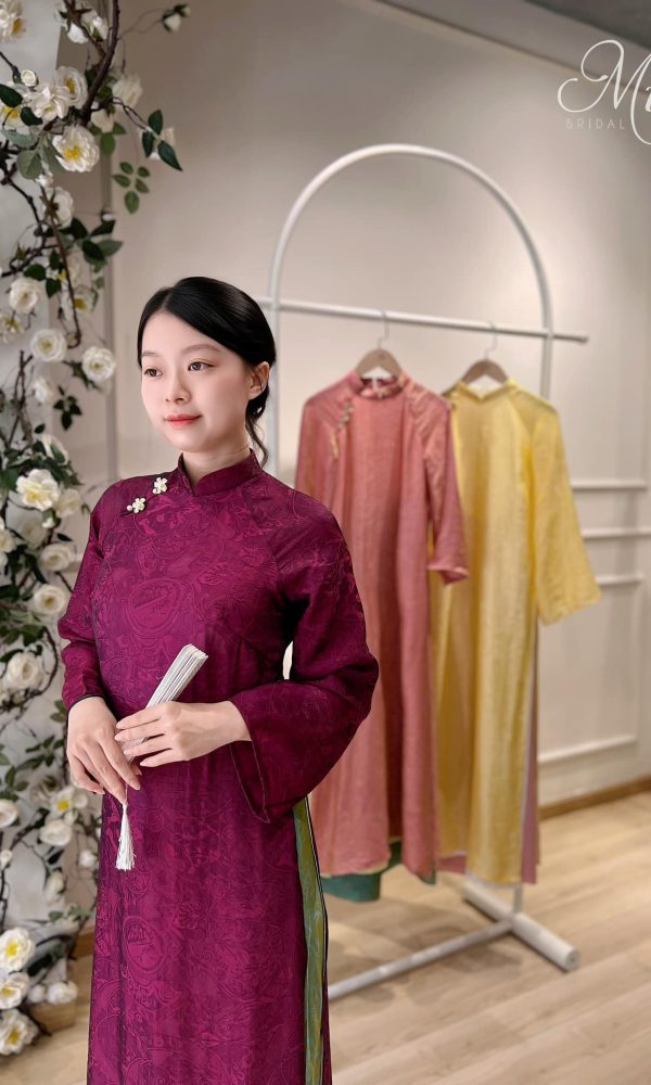 Áo Dài Cẩm Vân