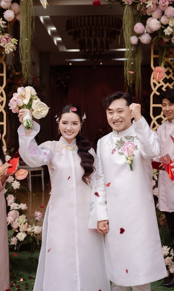 Alternative view of Áo Dài Cưới Đan Khuê
