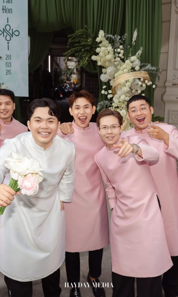 Áo Dài Tafta Hồng Dâu Cao Cấp