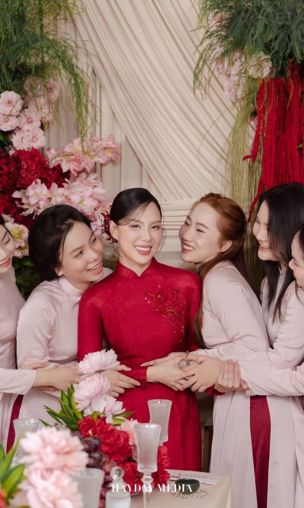 Áo Dài Hồng Phấn Dạ Cát Cao Cấp