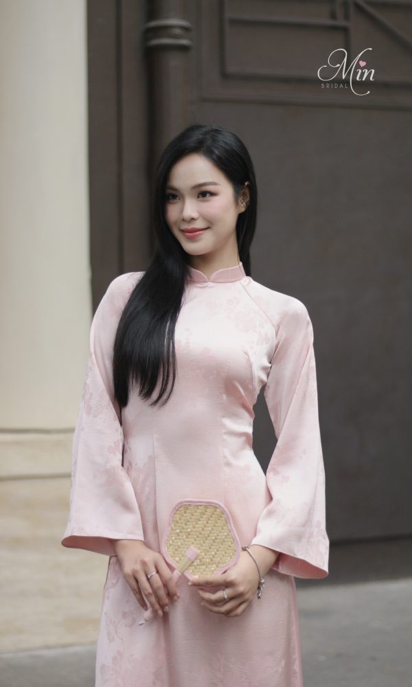 Áo Dài Hồng Tay Loe Hoa Mẫu Đơn